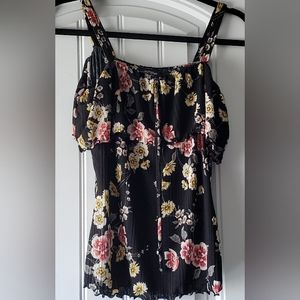 Fashion Magazine Floral Top with Open Shoulders Size Large